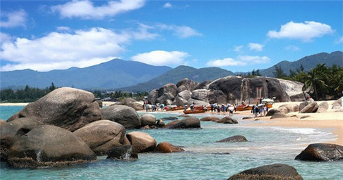 旅游沙漠哪里好玩（沙漠旅游去哪）