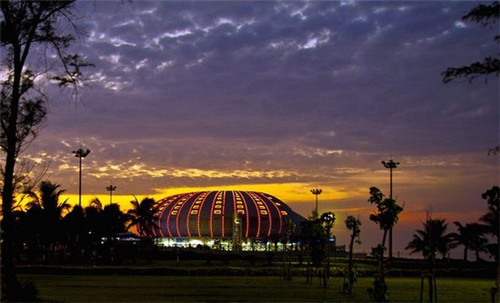 天天都在抖音上班吗（天天都在抖音上班吗女生）